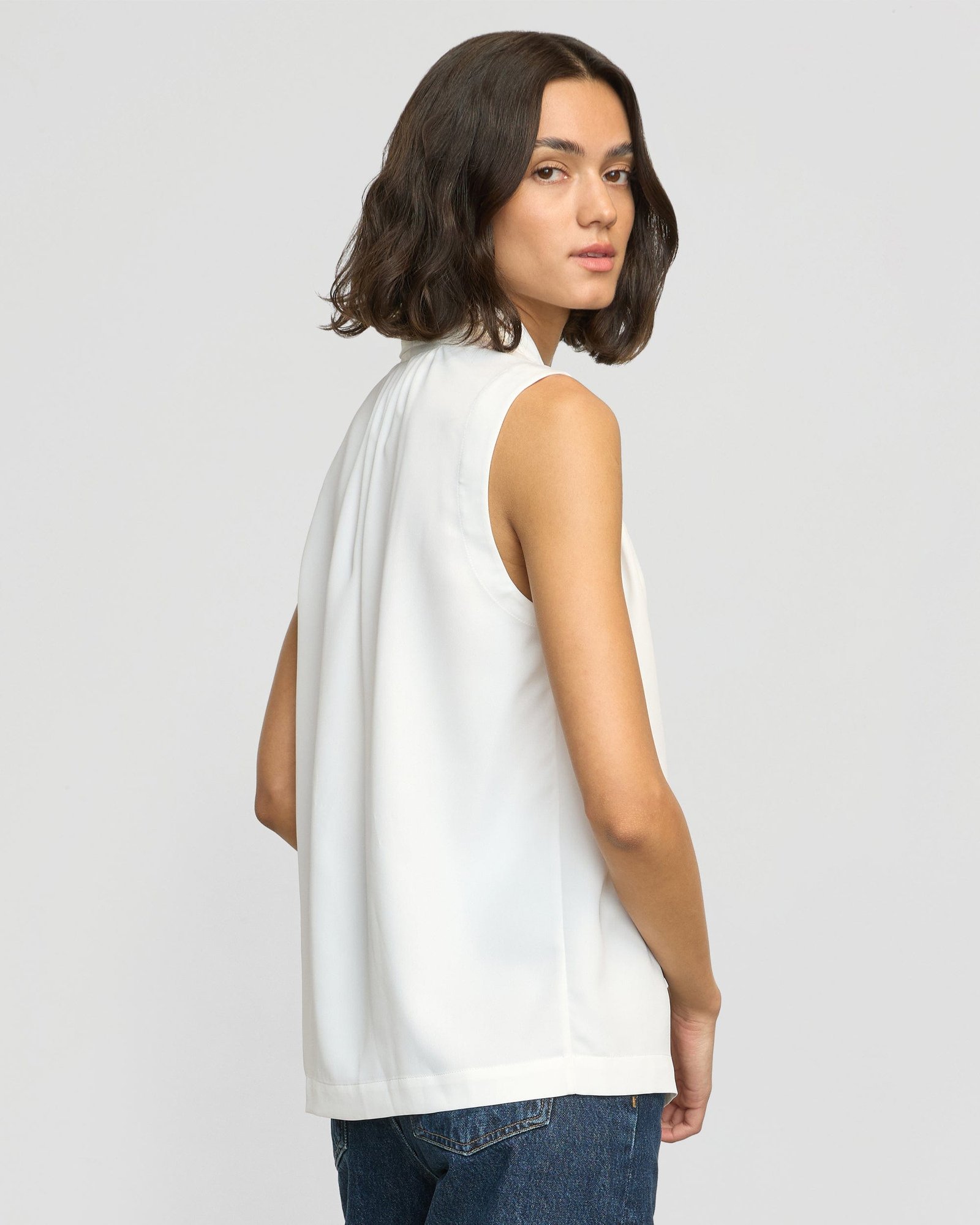 Jae V-Neck Sleeveless Blouse