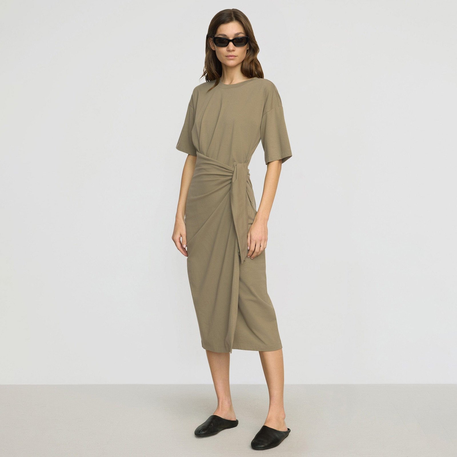 noa-organic-cotton-t-shirt-wrap-dress-khaki-green-0_72f55a7f-ded7-4972-8443-43af1737532b